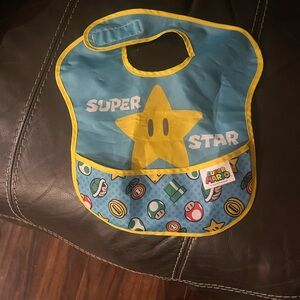 2017 Bumkins Nintendo Super Mario Super Star Bib
